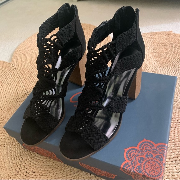 NWT Black Carlos Santana heels size 8 - Picture 2 of 9